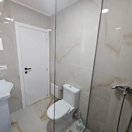 R&b Apartman *